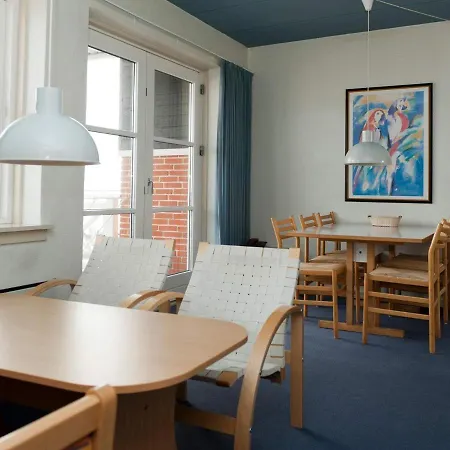 Xvii Apartment *
